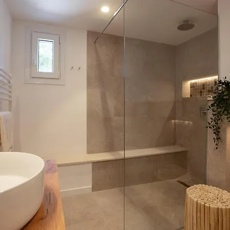 4 Bedroom Awesome In * Son Macia (Mallorca)
